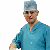 Дубов Дмитрий Владимирович, стоматолог-хирург