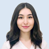 Абаева Алина Олеговна, стоматолог-терапевт