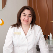 Мовсисян Наира Людвиковна, стоматолог-терапевт