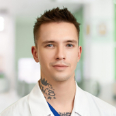 Снигирев Никита Витальевич, челюстно-лицевой хирург