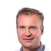 Кирсанов Владислав Юрьевич, стоматолог-терапевт