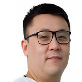 Пазулуев Наргызы Музрапович, стоматолог-хирург