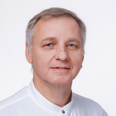 Белоусов Михаил Данилович, стоматолог-ортопед