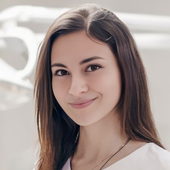 Григорян Ануш Эдвардовна, стоматолог-терапевт