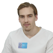 Городнов Михаил Сергеевич, стоматолог-терапевт