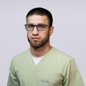 Магомедгаджиев Альберт Эльбрусович, анестезиолог-реаниматолог