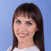 Горелышева Екатерина Николаевна, стоматолог-терапевт