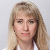 Изергина Марина Геннадьевна, стоматолог-терапевт