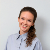 Адаева (Федорова) Анастасия Евгеньевна, ортодонт