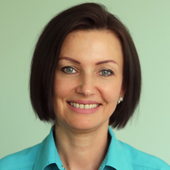 Щербакова Елена Владимировна, стоматолог-терапевт