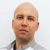 Спиридонов Денис Александрович, стоматолог-ортопед