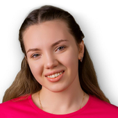 Ненилина Кира Андреевна, стоматолог-терапевт