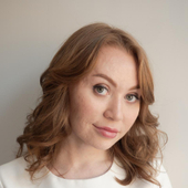 Гуляева Евгения Фёдоровна, врач-косметолог