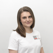 Семкова Александра Сергеевна, стоматолог-хирург