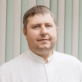 Маслов Олег Олегович, стоматолог-ортопед