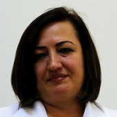 Асташина Елена Робертовна, стоматолог-терапевт