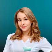 Гайнанова Дамира Флориковна, стоматолог-терапевт