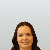 Полякова Анна Васильевна, стоматолог-терапевт