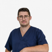 Шмелев Никита Игоревич, стоматолог-терапевт
