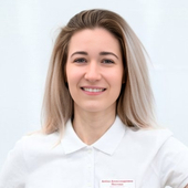 Пестова Алёна Александровна, стоматолог-терапевт