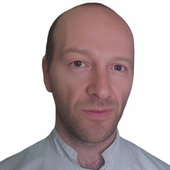 Алукер Михаил Ильич, массажист