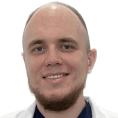 Гилев Евгений Павлович, стоматолог-хирург