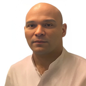 Дгебуадзе Давид Нодарович, пластический хирург