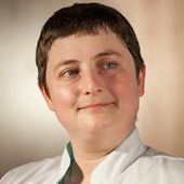 Богатырева Мадина Викторовна, онколог