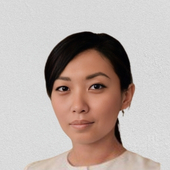 Уда Юлия Понейевна, стоматолог-терапевт