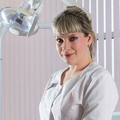 Котельникова Елена Павловна, стоматолог-терапевт