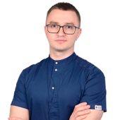 Нечипоренко Даниил Владимирович, стоматолог-хирург