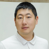 Пяк Станислав Юрьевич, стоматолог-хирург