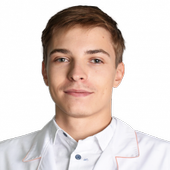 Комаровский Кирилл Олегович, терапевт