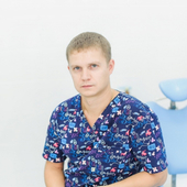 Боткин Владислав Викторович, имплантолог