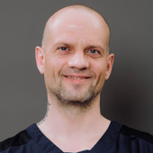 Лихов Денис Вячеславович, стоматолог-ортопед