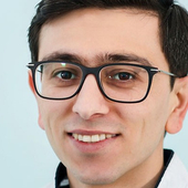 Бабаев Ниямеддин Камаладдин, стоматолог-терапевт