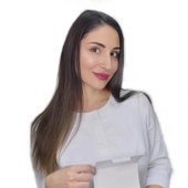 Комарова Анна Юрьевна, врач-косметолог