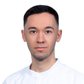 Ягафаров Урал Маратович, стоматолог-хирург