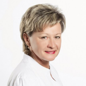 Харитонова Елена Владимировна, стоматолог-терапевт