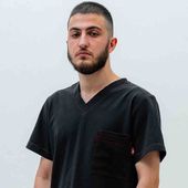 Саядян Арман Самвелович, стоматолог-хирург