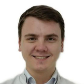 Назаров Дмитрий Михайлович, стоматолог-хирург