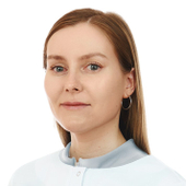 Полякова Алина Евгеньевна, офтальмолог