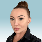 Каринская Олеся Юрьевна, имплантолог