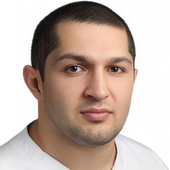 Исаев Гаджи Шамилович, стоматолог-хирург