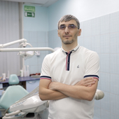 Кундетов Артур Хамидбиевич, стоматолог-терапевт