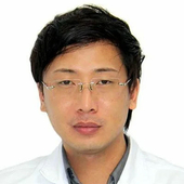 Мун Станислав Юрьевич, невролог