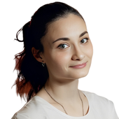 Чеснокова Евгения Владимировна, стоматолог-терапевт