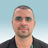 Нестеров Александр Владимирович, стоматолог-хирург