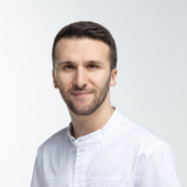 Фатыков Радик Валерьевич, стоматолог-терапевт