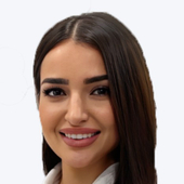 Акберова Эльвира Сафаровна, стоматолог-терапевт